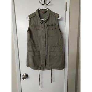 H&M utility vest